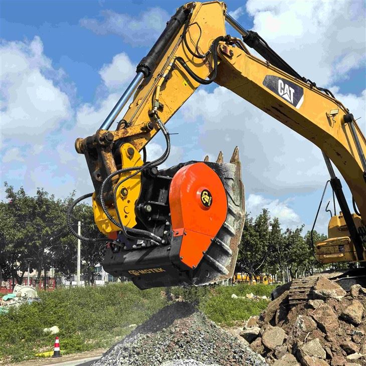 Hydraulic Crusher Bucket